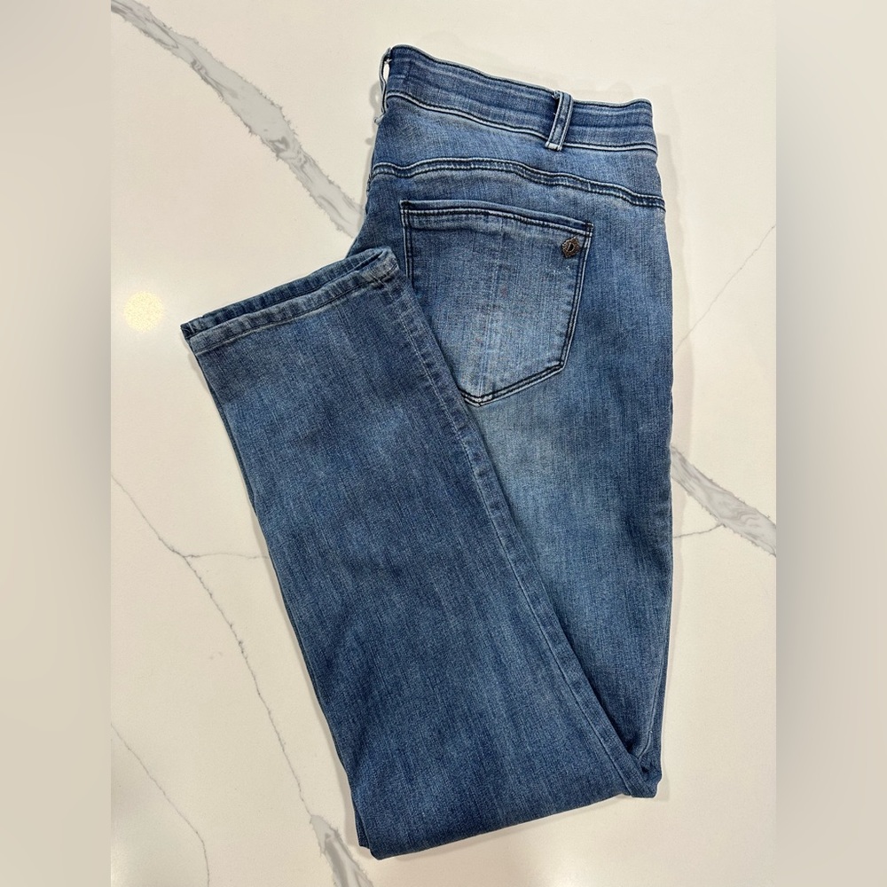 Democracy “Ab”Solution Jeans